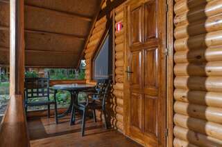 Комплексы для отдыха с коттеджами/бунгало Комплекс Отдыха Ёлки-Палки Одесса Коттедж (для 2 взрослых) с двуспальной кроватью-5